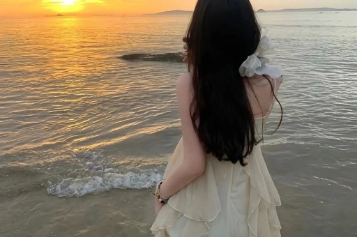 虞书欣黑料满屏热搜却 “绕道走”“欣浪虞乐” 资本作祟